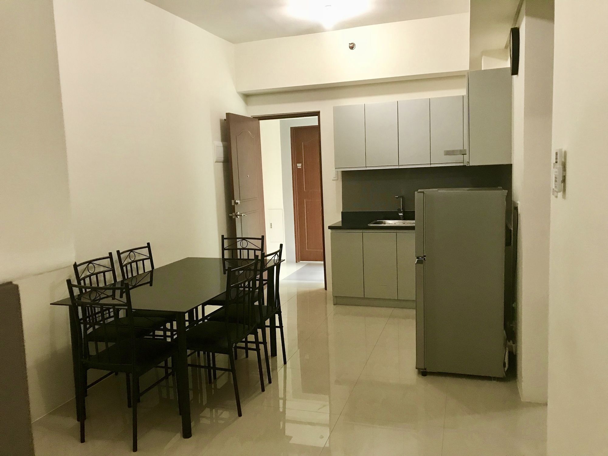 The Beacon Serviced Residences 마카티 외부 사진